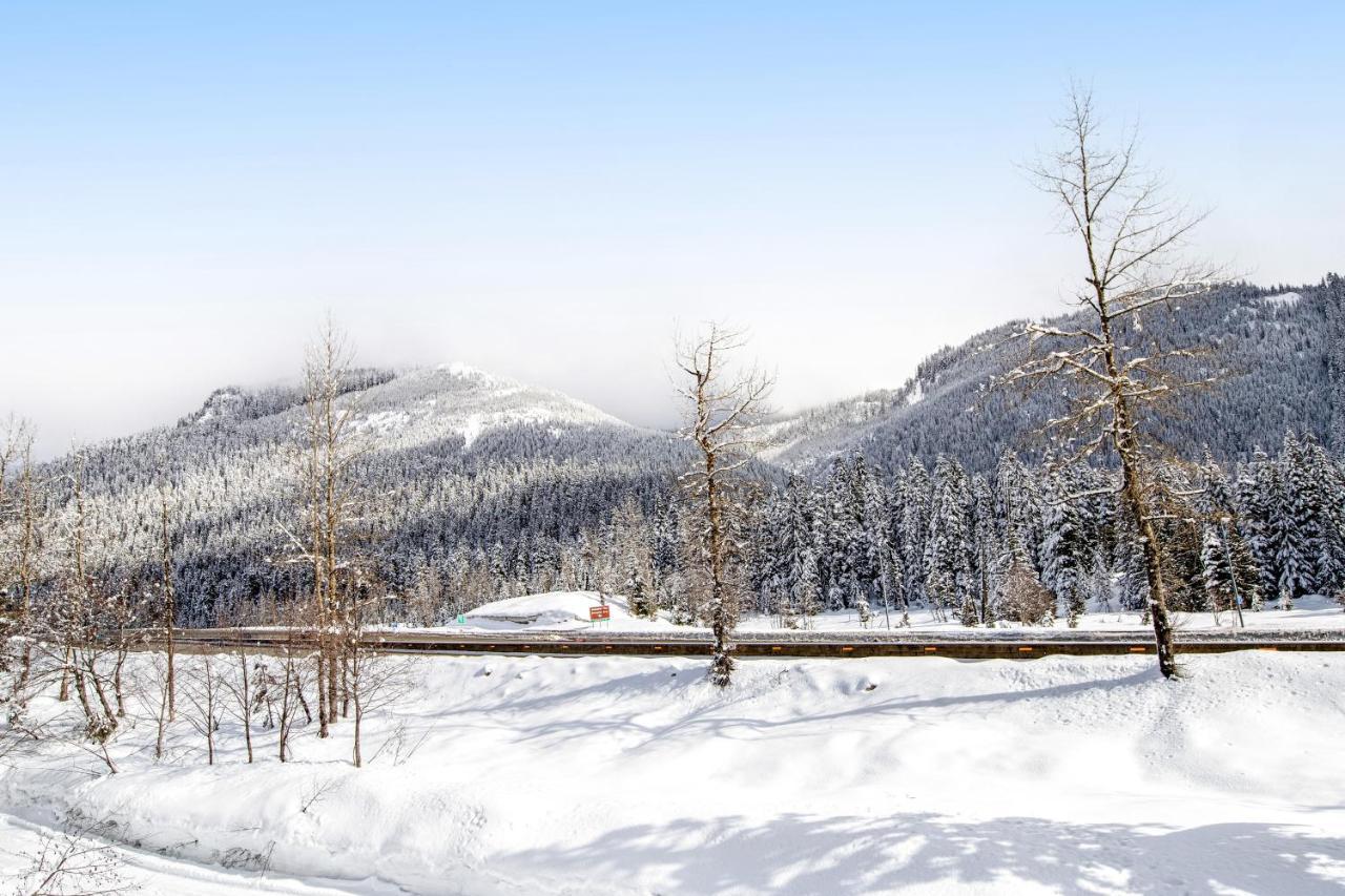 Summit Chalet Snoqualmie Pass 외부 사진
